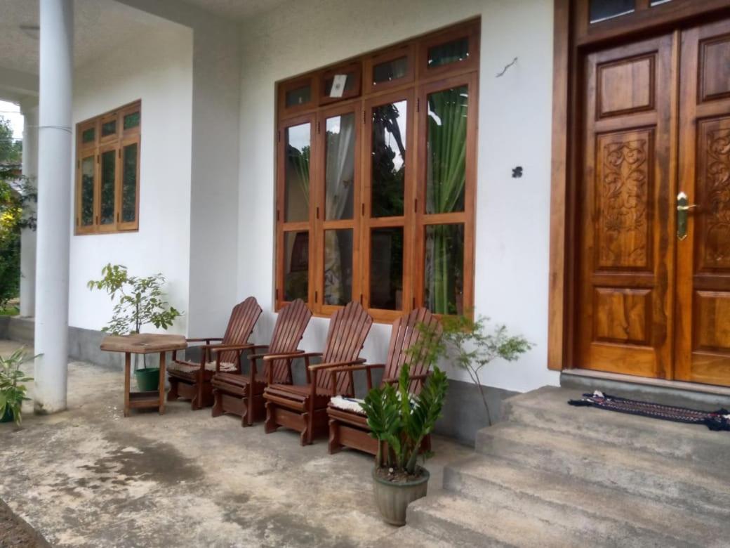 Alexandra Home For Foreign Tourists Only Gampola Exterior foto